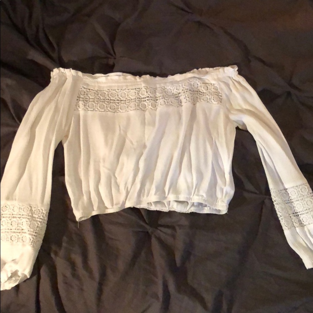 White off the shoulder crop top